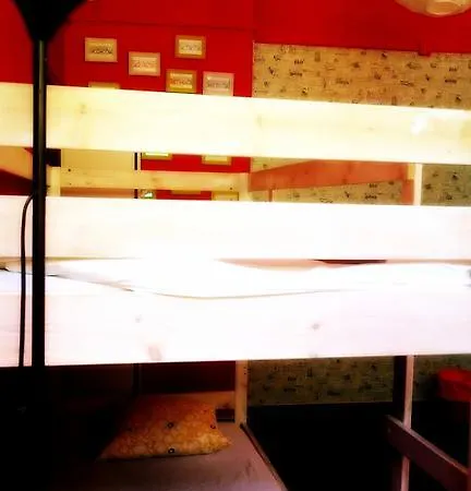Wdj Hostel Warsaw