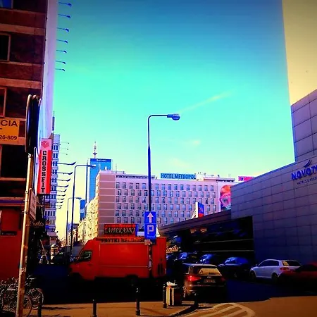 Wdj Hostal *