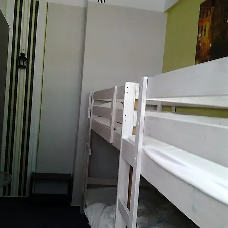 Hostal Wdj Varsovia