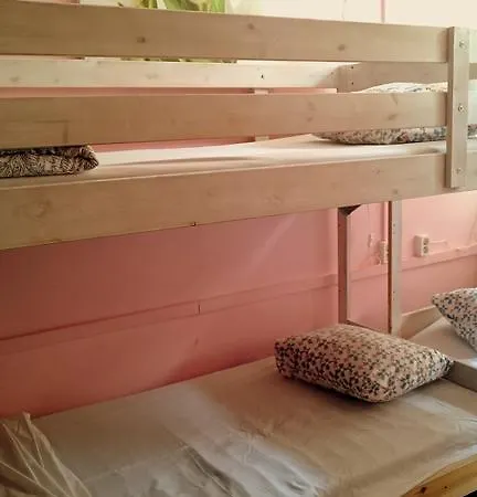 Wdj Hostel *