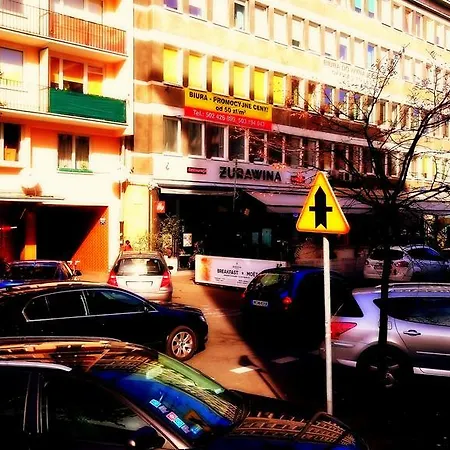Hostel Wdj Varşova